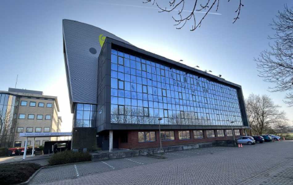 Elfi koopt kantoorpand Alkmaar en trekt daarvoor financiering aan bij Rax Finance